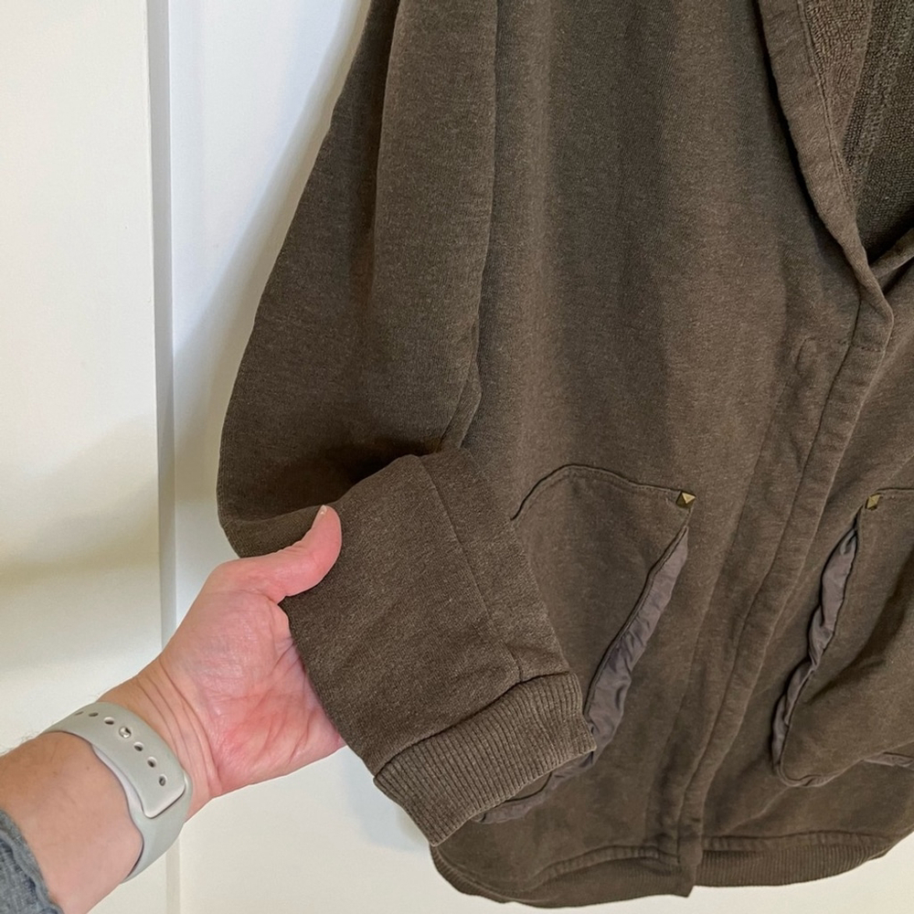 Aritzia Brown Hooded Cardigan - Picture 7 of 11